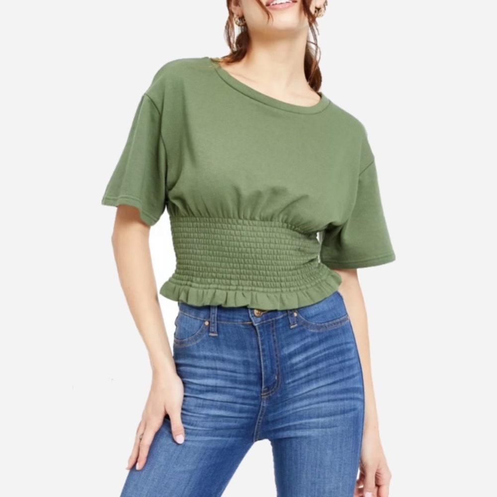 🌸New🌸Short Sleeve Green Casual Top Small INC NWT